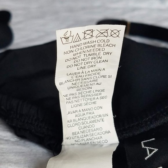 La Blanca Petal Pusher Bikini Top Size 10 - Picture 9 of 9